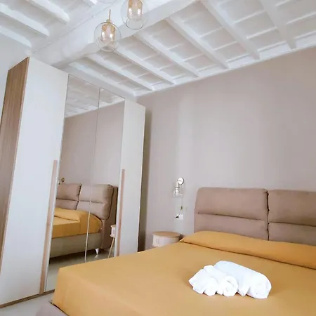 Il Giglio Apartment *